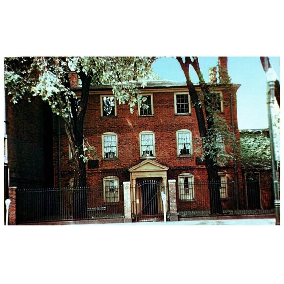 Postcard Wadsworth Longfellow house Portland Maine built 1785 Chrome era - Picture 1 of 2